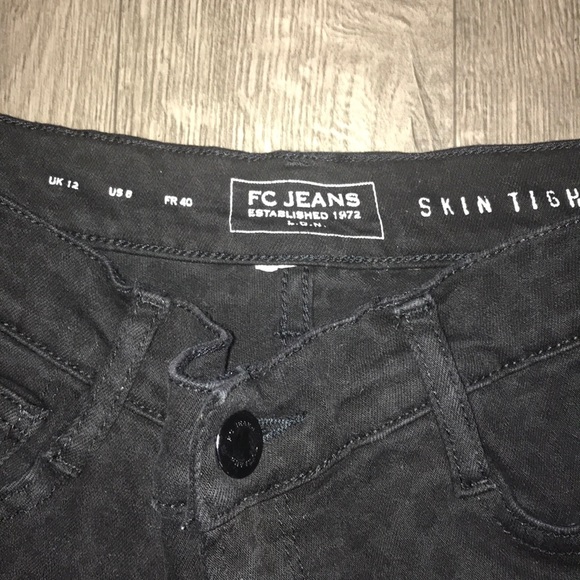 FC, black jeans with black leopard print. Size 8. - Picture 4 of 9